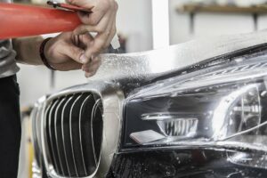 Najczęstsze błędy podczas oklejania auta folią PPF