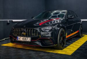 Personalizacja Mercedes AMG – projekt, oklejenie i powłoka ceramiczna | Realizacja Warszawa